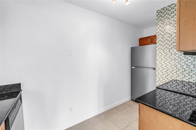 APT-103 - 3300 Haviland Ct, Condo with 1 bedrooms, 1 bathrooms and null parking in PALM HARBOR FL | Image 8