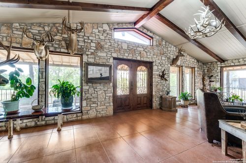 10745 Rosemar Ln, Adkins, TX, 78101-9683 | Card Image