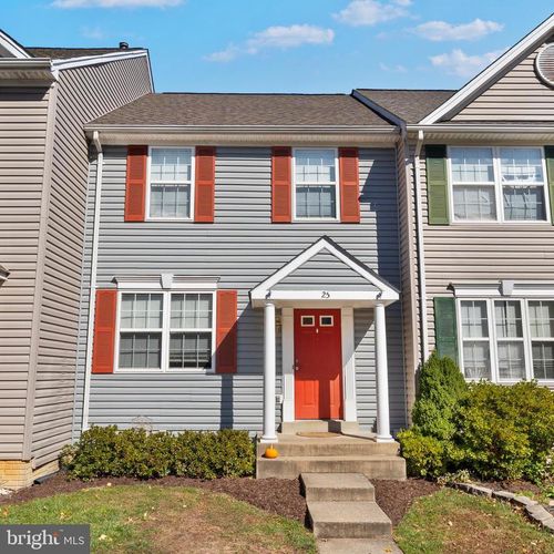 25 Quarterpole Ct, WARRENTON, VA, 20186-3075 | Card Image