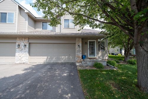 2149 Limerick Ln, Shakopee, MN, 55379-4396 | Card Image