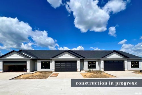 101-1875 Redbud Cir, Eldridge, IA, 52748-9734 | Card Image