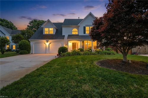 511 Winterwater Ct, Chesapeake, VA, 23320-3571 | Card Image