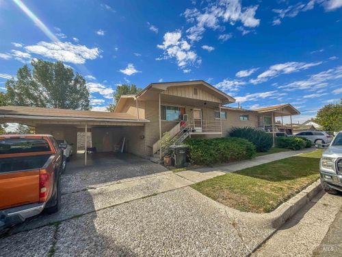 227 E 17th St, Burley, ID, 83318-2546 | Card Image