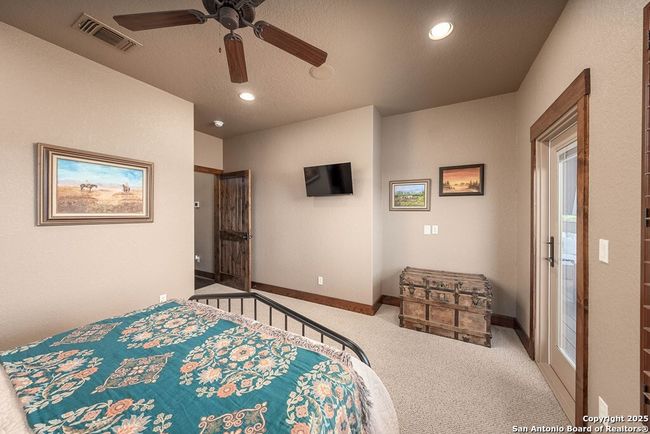 112 Juniper Pt, House other with 4 bedrooms, 5 bathrooms and null parking in Ingram TX | Image 26