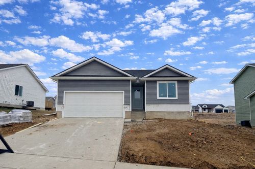 723 W Wright Rd, Norwalk, IA, 50211 | Card Image