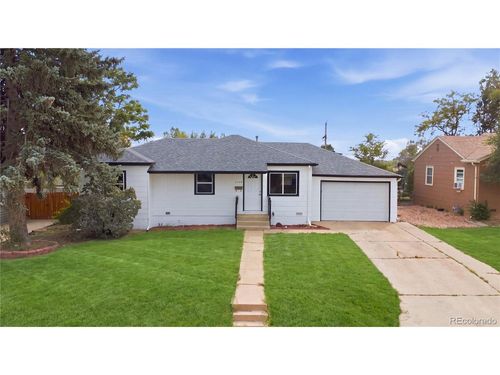 2240 Hoyt Dr, Thornton, CO, 80229-4624 | Card Image