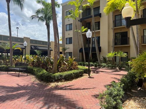 2405-4905 Midtown 2405 Lane, Palm Beach Gardens, FL, 33418 | Card Image