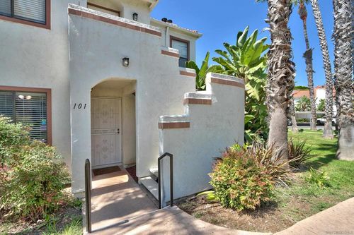 unit-101-13202 Salmon River Rd, San Diego, CA, 92129-2649 | Card Image