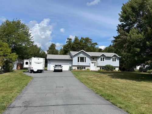 26 Giberson Dr, Westphal, NS, B2W6J6 | Card Image