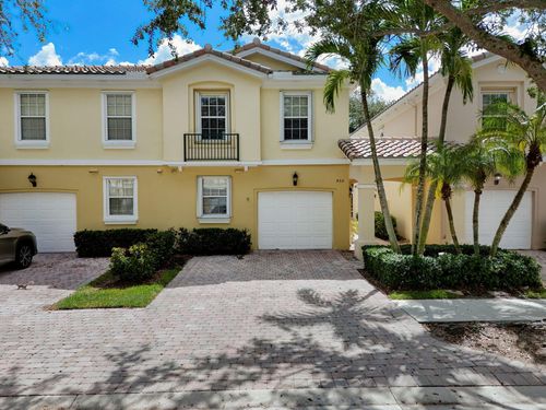 452 Capistrano Dr, Palm Beach Gardens, FL, 33410-4300 | Card Image