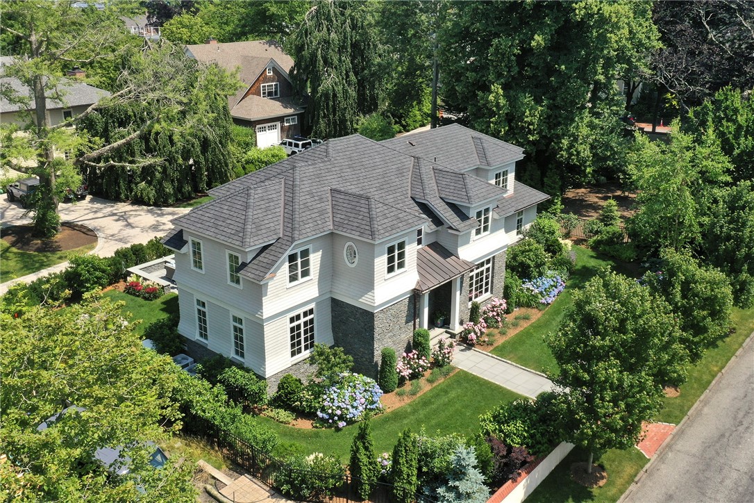 Rhode Island Ave, Newport, RI 02840