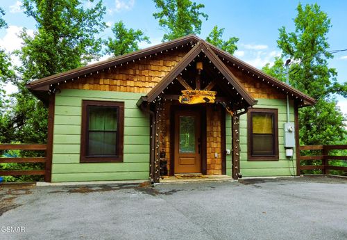 344 Silverbell Hgts Lane, Gatlinburg, TN, 37738 | Card Image