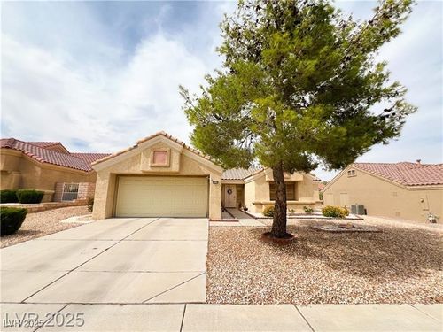 9312 Yucca Blossom Dr, Las Vegas, NV, 89134-8919 | Card Image