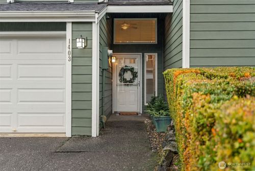 1403 32nd Street Ct Nw, Gig Harbor, WA, 98335-6812 | Card Image