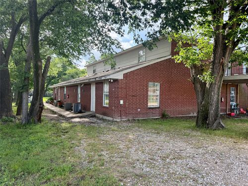 218 N 6th St, Wills Point, TX, 75169-2052 | Card Image