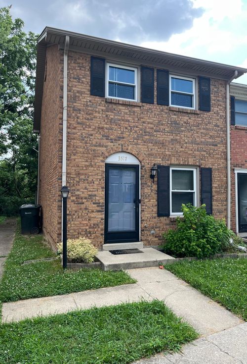 3517 Laredo Dr, Lexington, KY, 40517-2166 | Card Image