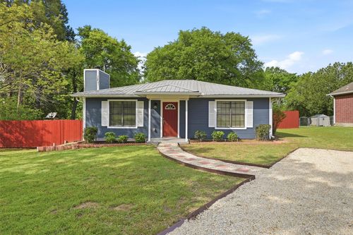 108 San Chez Drive, Lake Kiowa, TX, 76240 | Card Image