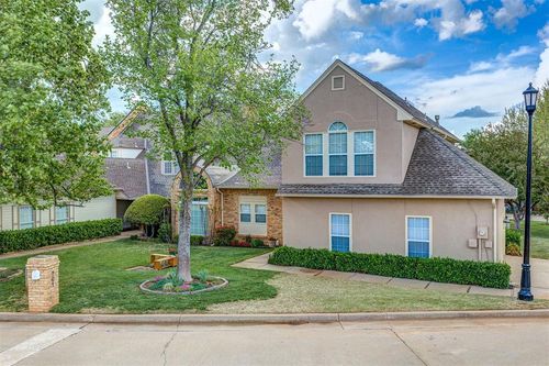 701 Inverary Dr, Edmond, OK, 73025-2721 | Card Image