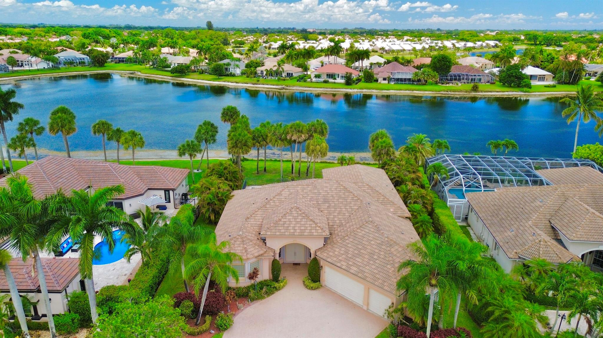 Muirhead Cir, Boynton Beach, FL 33472