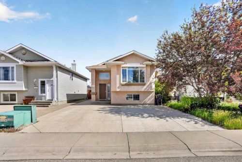 59 Heritage Lane W, Lethbridge, AB, T1K7S4 | Card Image