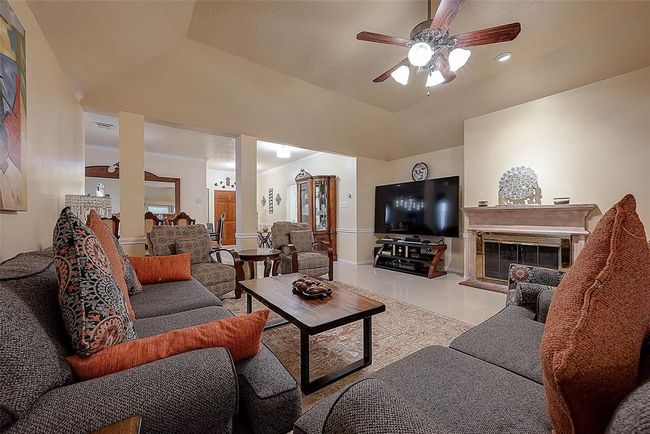 11823 Caprock Canyons Ln, House other with 4 bedrooms, 3 bathrooms and 2 parking in Sugar Land TX | Image 19