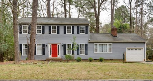 2437 Tilghman Cir, Chapel Hill, NC, 27514-6817 | Card Image