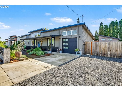 1004 36th Ave Sw, Albany, OR, 97321-7709 | Card Image