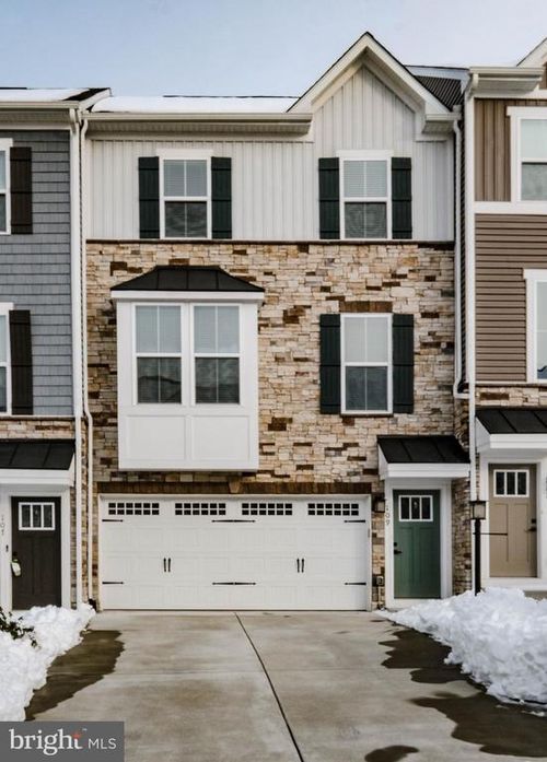109 Bayhill Ter, LAKE FREDERICK, VA, 22630-2301 | Card Image