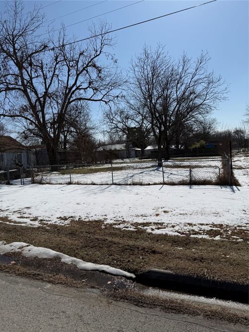 714 Potter Street, Gainesville, TX, 76240 | Card Image