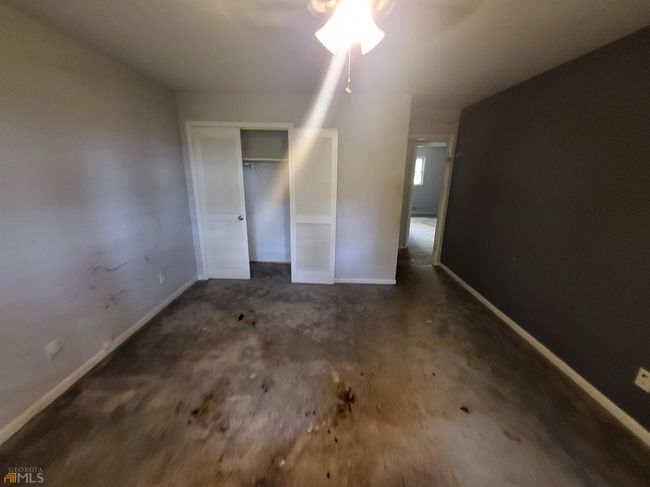 4051 Glenda Dr, House other with 3 bedrooms, 3 bathrooms and 2 parking in College Park GA | Image 18