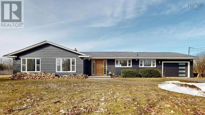 10165 Highway 1, House other with 3 bedrooms, 4 bathrooms and null parking in Greenwich NS | Image 1