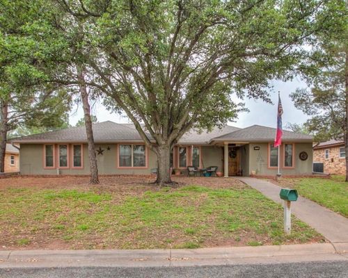 3713 Tridens Trl, San Angelo, TX, 76904-7220 | Card Image