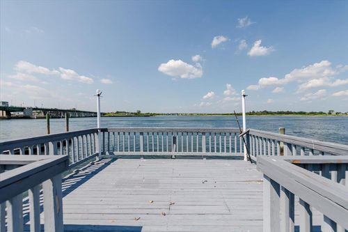 2004 Bay Blvd, Atlantic Beach, NY, 11509-1210 | Card Image