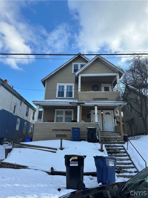 407 Grant Ave, Syracuse, NY, 13207-1233 | Card Image