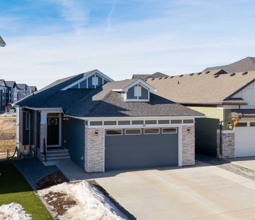 13 Emerson Cres, Okotoks, AB, T1S5W5 | Card Image