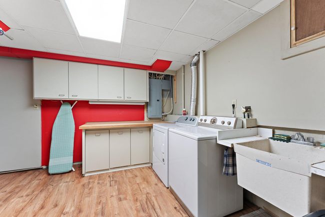 Basement laundry | Image 41