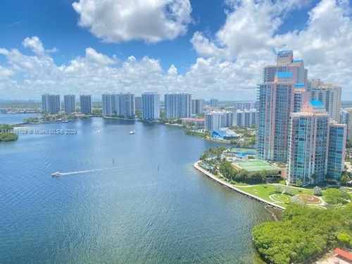 apt-2503-3530 Mystic Pointe Dr, Aventura, FL, 33180-4533 | Card Image