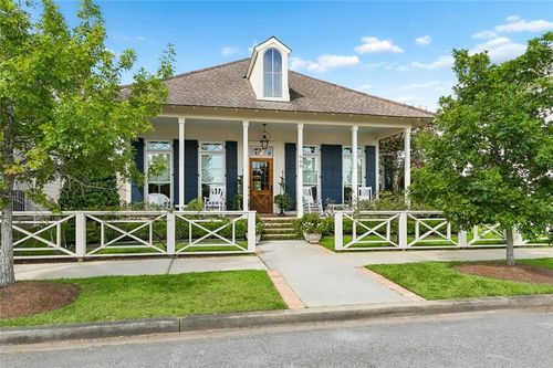 909 Tezcucco Ct, Covington, LA, 70433-8157 | Card Image