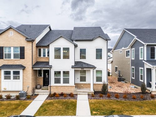 993 N Wayne Dr, Saratoga Springs, UT, 84045-6752 | Card Image