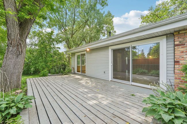 46-web-or-mls-Douglas Dr N-1806-046.jpg | Image 46