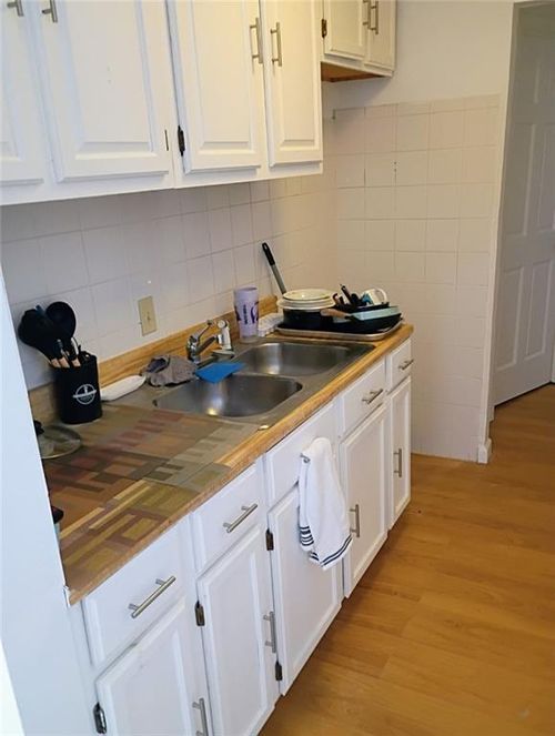 5417 Norledge Ave, Kansas City, MO, 64123-1439 | Card Image