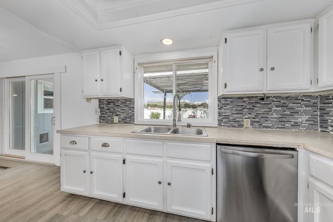 1220 E 4 Th St, House other with 4 bedrooms, 3 bathrooms and 2 parking in Weiser ID | Image 9