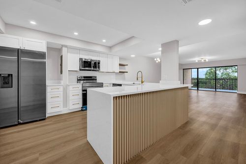 713-6662 Boca Del Mar Dr, Boca Raton, FL, 33433-5722 | Card Image