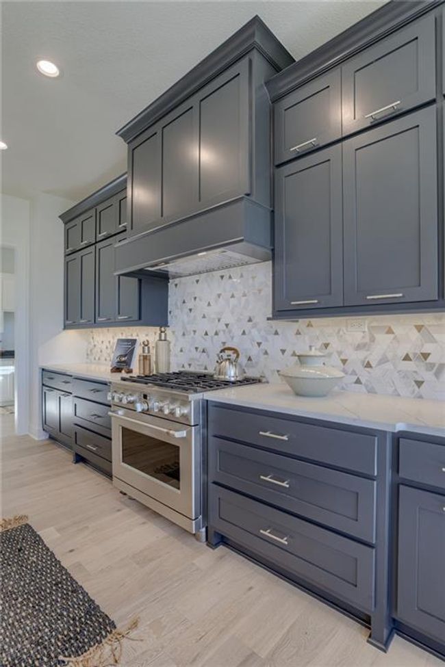 17500 Acton St, House other with 5 bedrooms, 6 bathrooms and null parking in Overland Park KS | Image 15