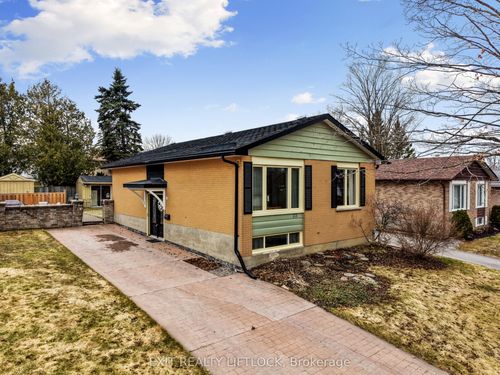 273 Maxwell Avenue, Peterborough, ON, K9J1B4 | Card Image