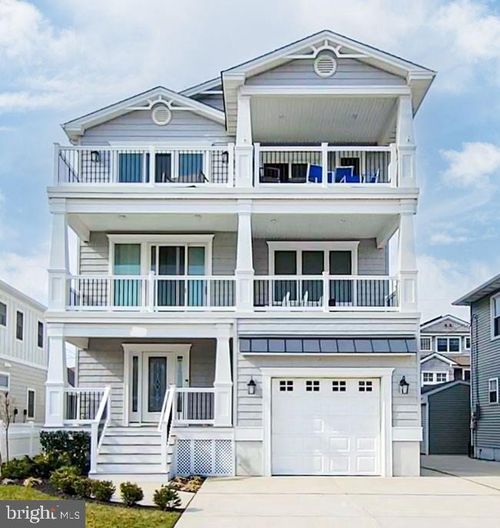 345 34th St S, BRIGANTINE, NJ, 08203-1620 | Card Image