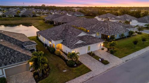 7522 Campus Cv, Sarasota, FL, 34243-2513 | Card Image