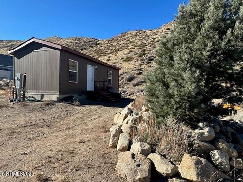 356 Western Dr, Coleville, CA, 96107-9761 | Card Image