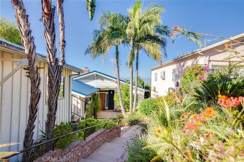 22459 Venido Rd, Woodland Hills, CA, 91364-2906 | Card Image