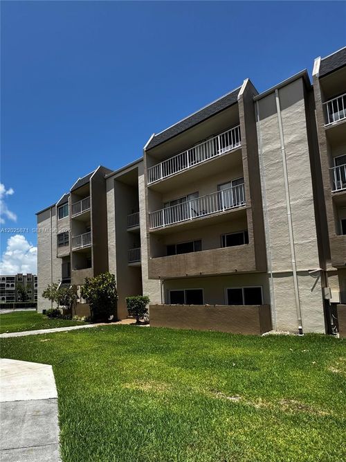 a2-310-7715 Sw 86th St, Miami, FL, 33143-7254 | Card Image